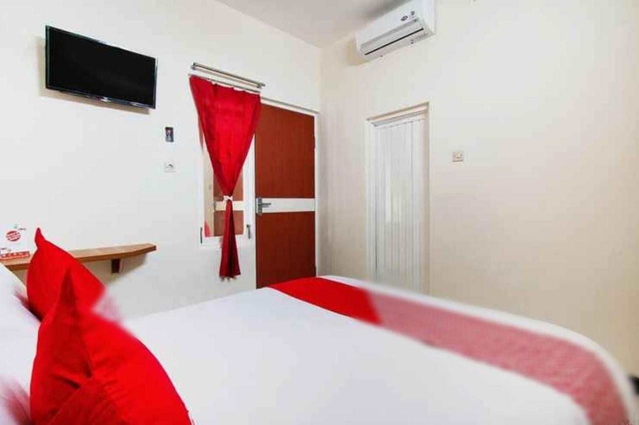 Syariah Cozy Residence Malang Exterior photo